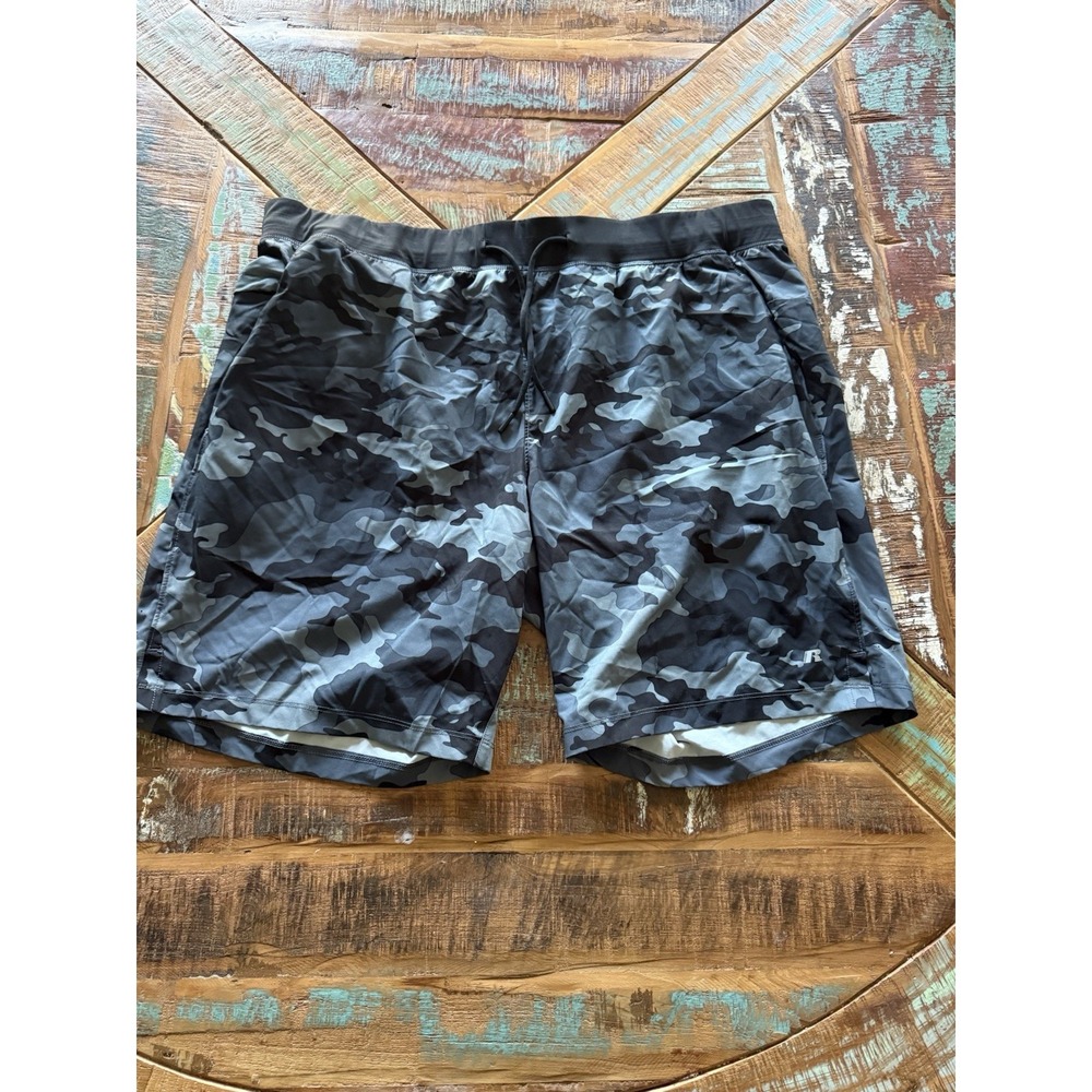 Men's Russell Athletic Black Camo Gym Shorts Size XL